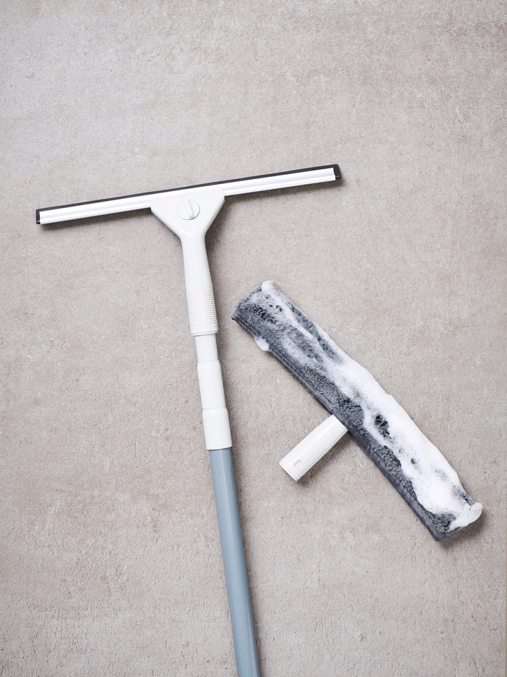 Day - fönsterputsset med 4 delar