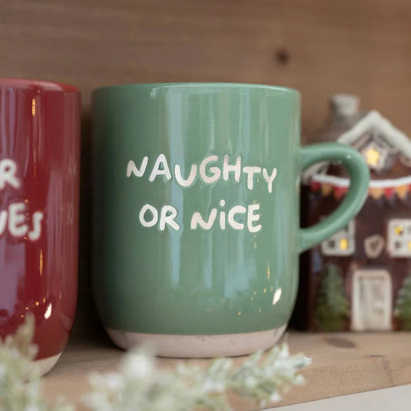 Det gamla apoteket - Mugg 30 cl. grön - Stygg eller snäll