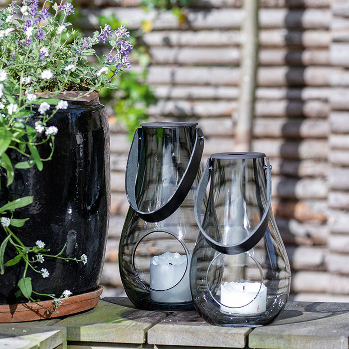 Holmegaard - Design med ljuslykta 25 cm rökfärgad