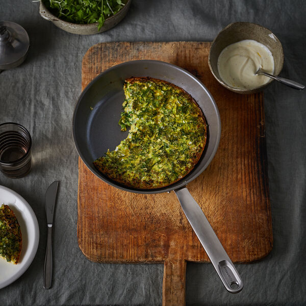 Fiskars - Stekpanna i helt stål 24 cm