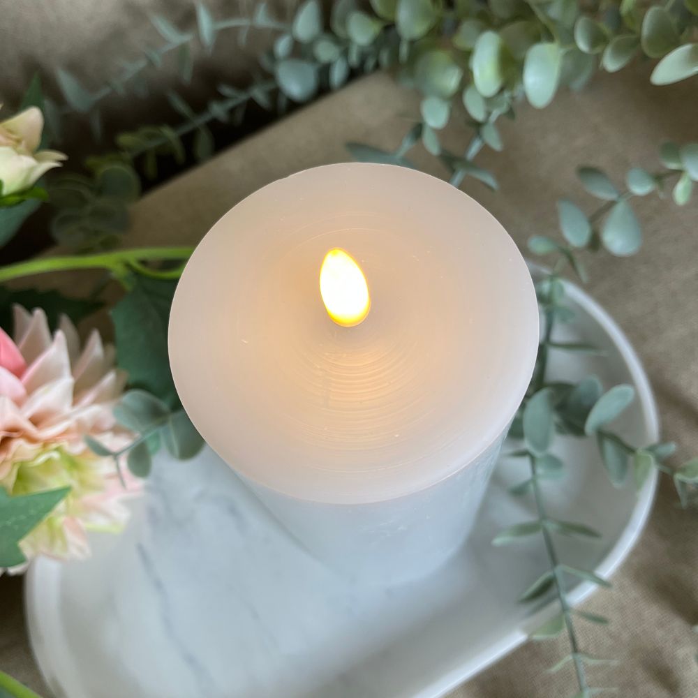 Conzept Electric - Blockljus 3D-flamma 15 cm vit med fjärrfunktion