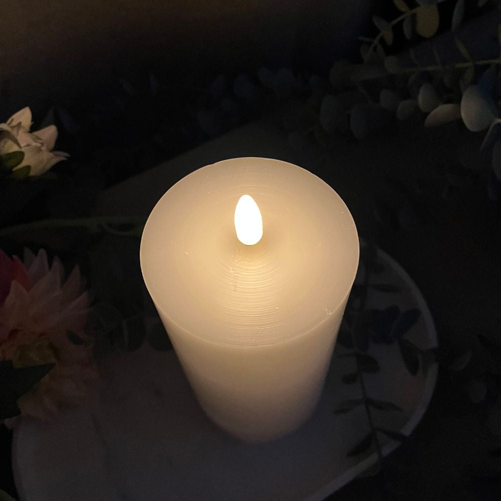 Conzept Electric - Blockljus 3D-flamma 15 cm vit med fjärrfunktion