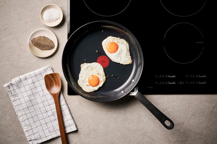 Jamie Oliver Quick & Easy Stekpanna i rostfritt stål, keramisk, 28 cm