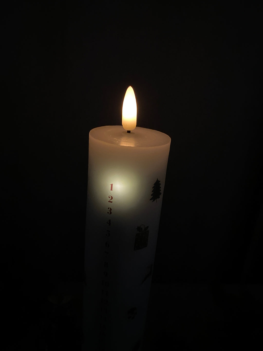 LED-kalenderlampa med julgirlang - med fjärrkontroll