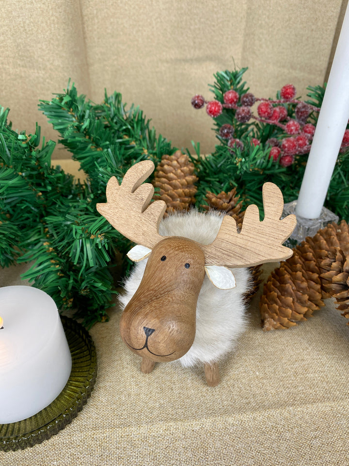 Älg med mjuk päls H15,2 cm - vit