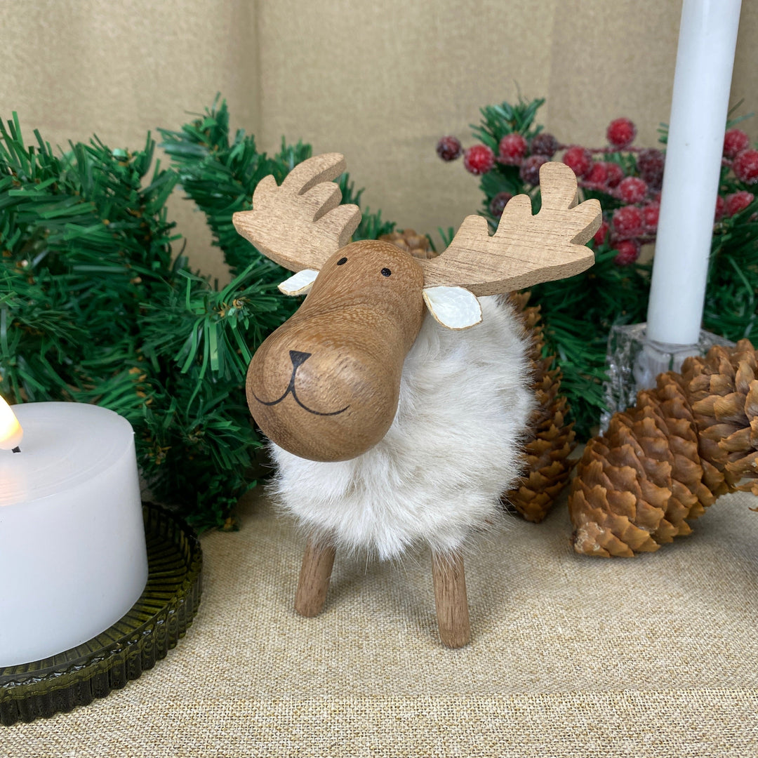 Älg med mjuk päls H11,3 cm - vit