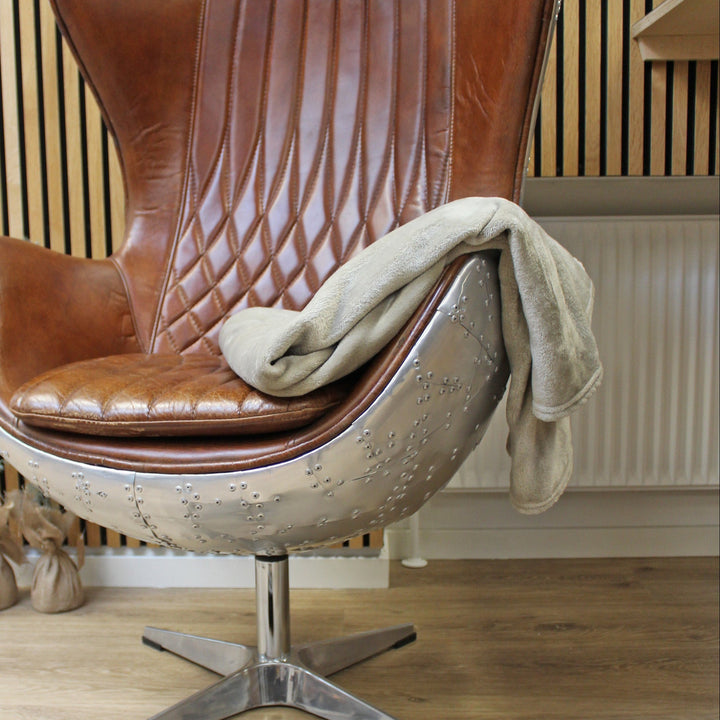 Rutig beige Storlek 130 x 150 cm.