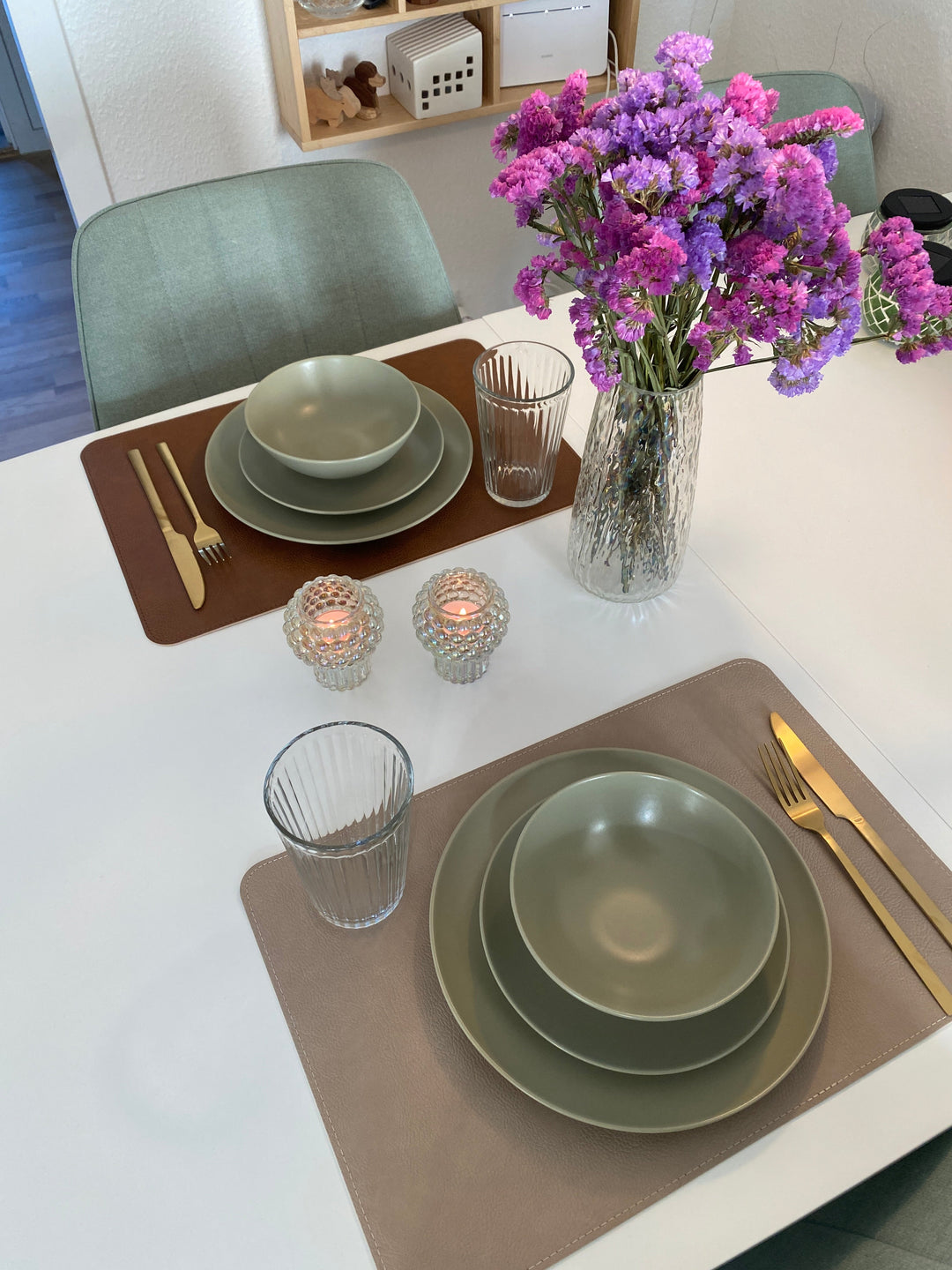 Vändbar bordsunderlägg - PU 30x45 cm tobak/sand