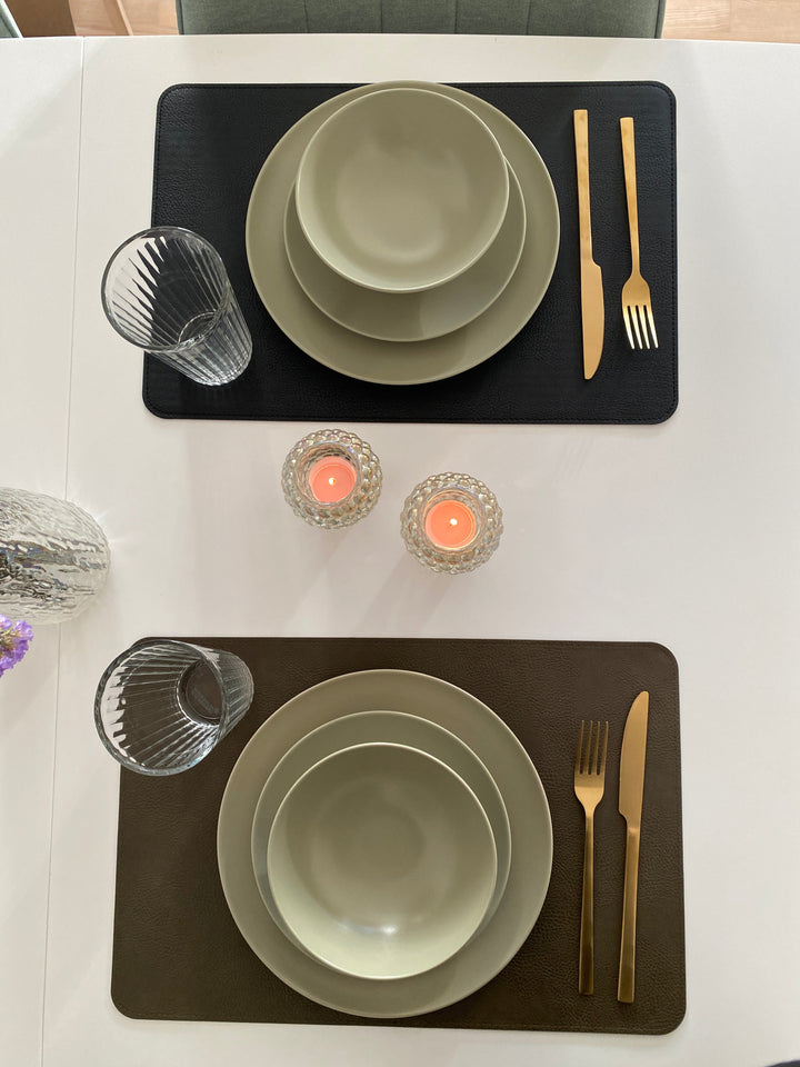 Vändbar bordsunderlägg - PU 30x45 cm svart/olivgrön