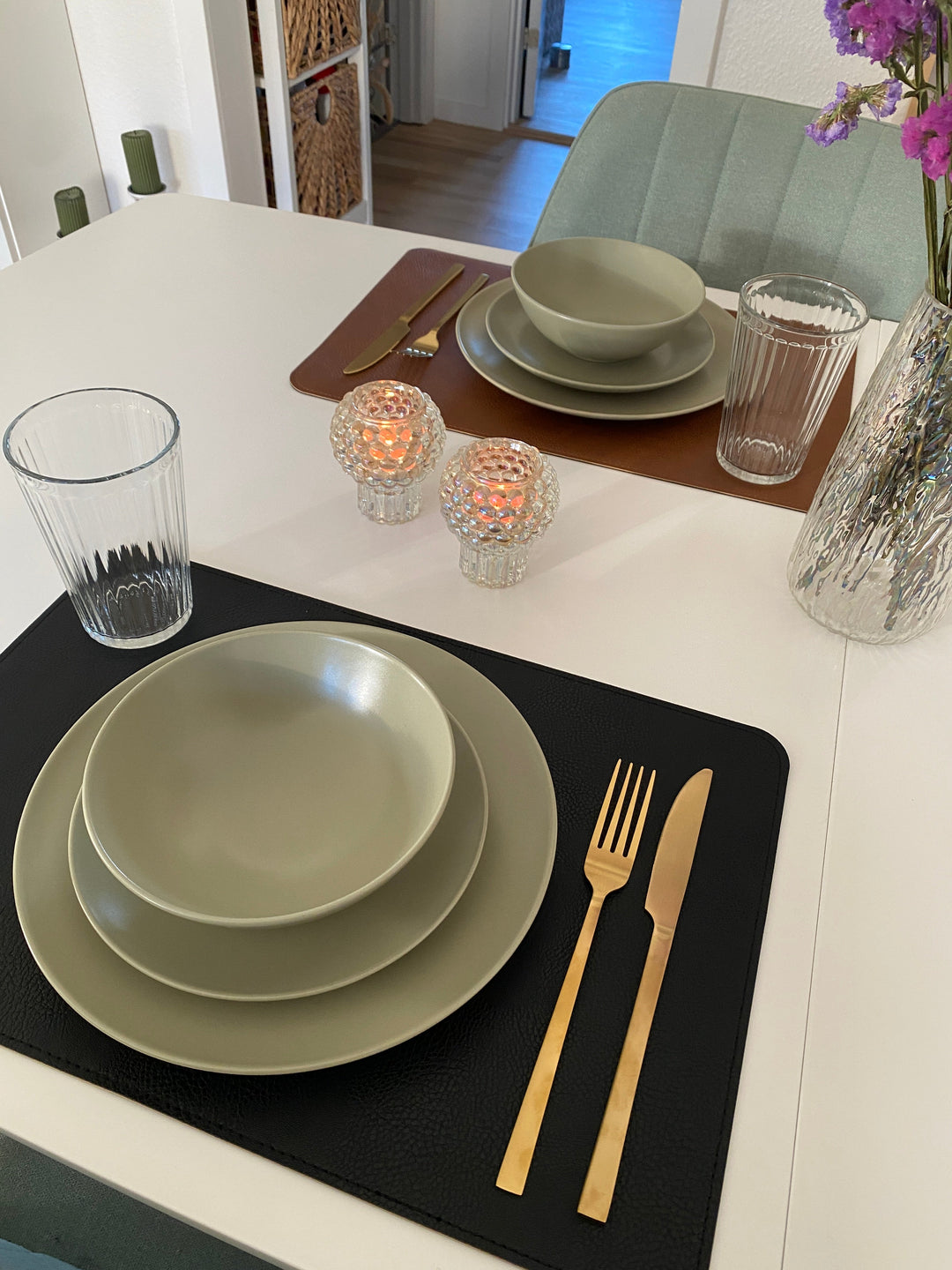 Vändbar bordsunderlägg - PU 30x45 cm konjak/svart