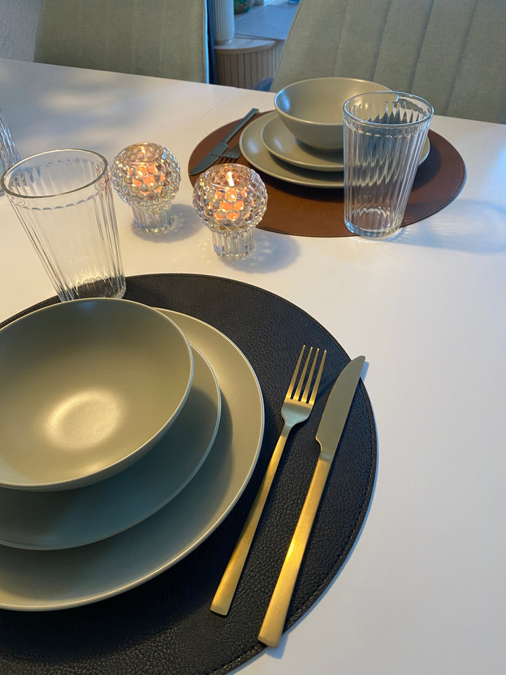 Vändbar bordsunderlägg - PU Ø38 cm konjak/svart