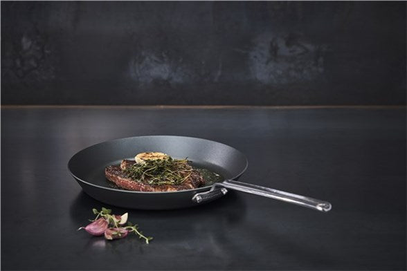 Scanpan - Stekpanna 30 cm - Svart järn