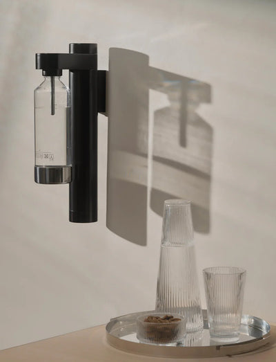 Stelton - Sodamaskin BRUS vägghängd Svart