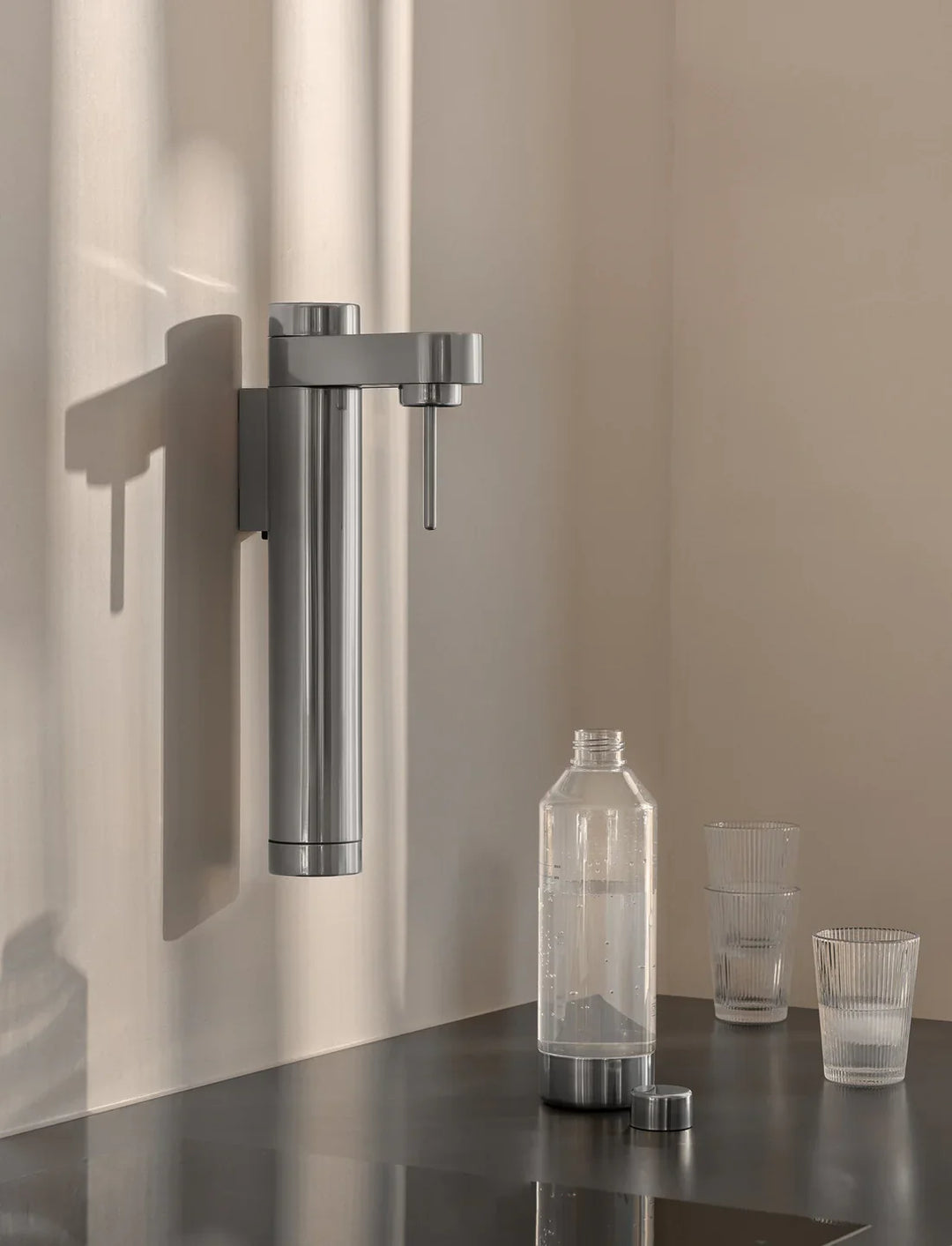 Stelton - Sodamaskin BRUS vägghängd Stål