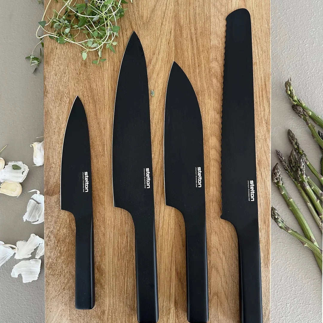 Stelton - Knivset Pure Black 4 delar