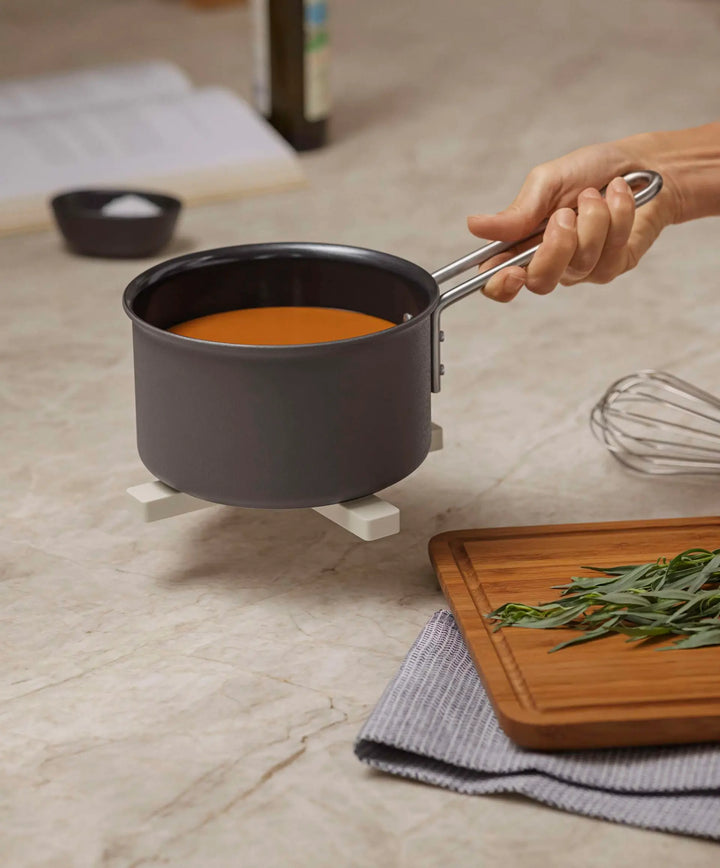 Eva Solo - Nordic Kitchen Magnetic Trivet L 19,5 cm - Nylon/silikon - Kokosnöt