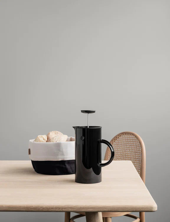 Stelton - EM77 vattenkanna 1 l. svart