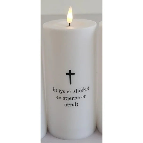 LED gravljus - "Ett ljus.." Ø7x15 cm timmar plast vit