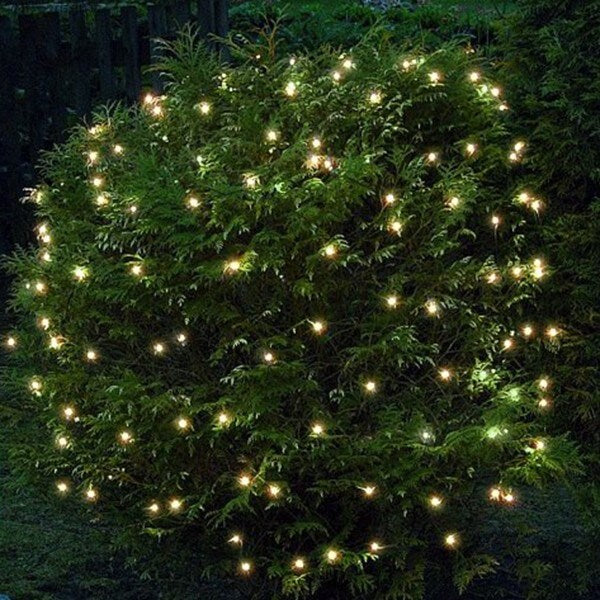 Conzept Christmas - Ljusnät 1x1 m 80 LED varmvit - med fjärrfunktion