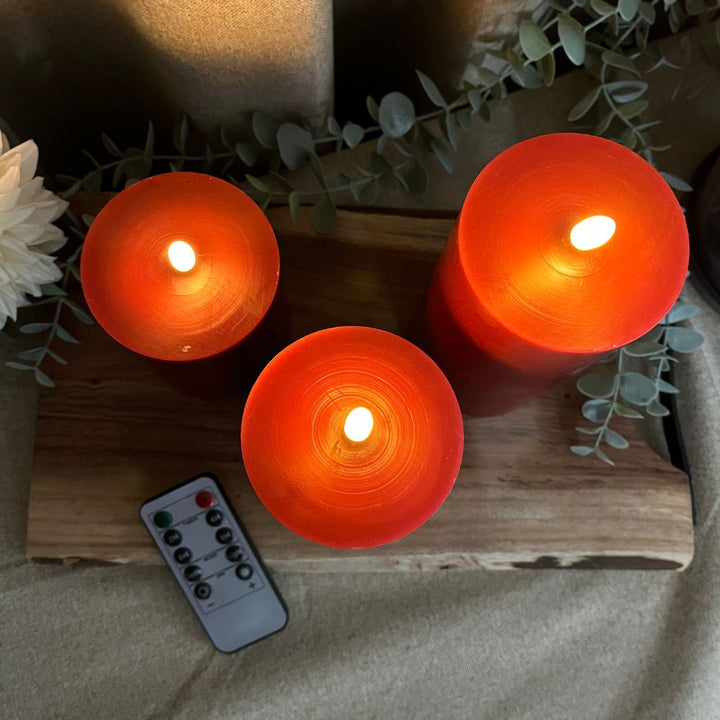 3 LED blockljus med 3D-flamma och fjärrkontroll Ø7,5x10+12,5+15 cm - Röd