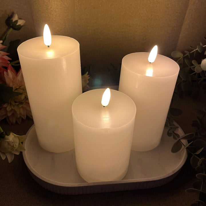 3 LED blockljus med 3D-flamma och fjärrkontroll Ø7,5 cm - Vit