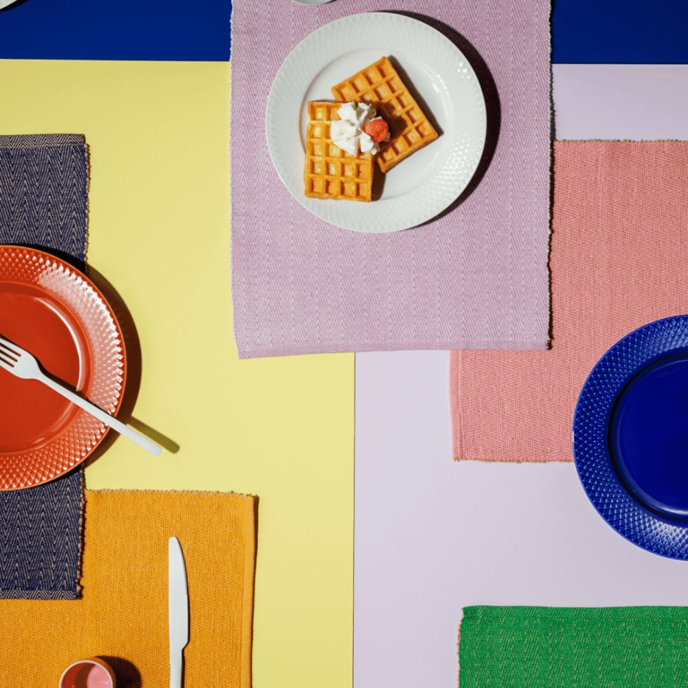 Lyngby porslin - Fiskbensmönstrad bordstablett 43x30 cm grön