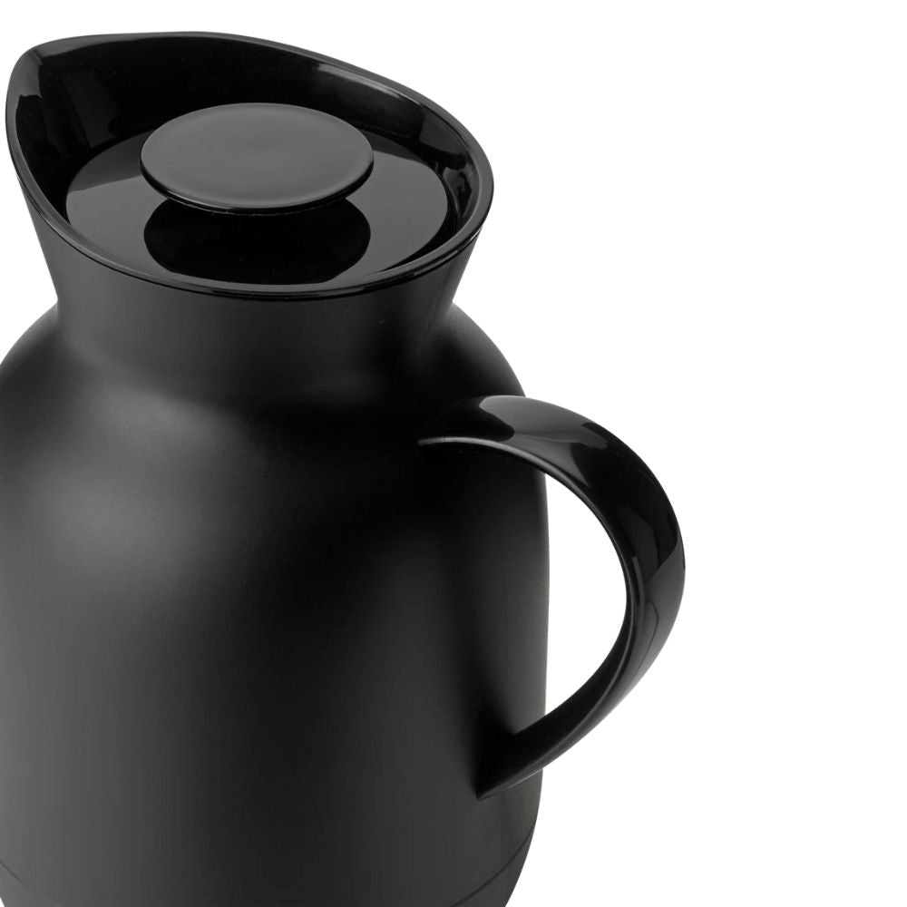 Stelton - Amphora vattenkokare 1,2 L mjuk svart