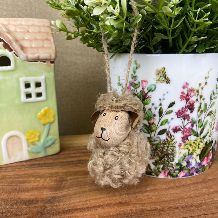 Får med fluffig pälshänge H7 cm - ljusbrunt