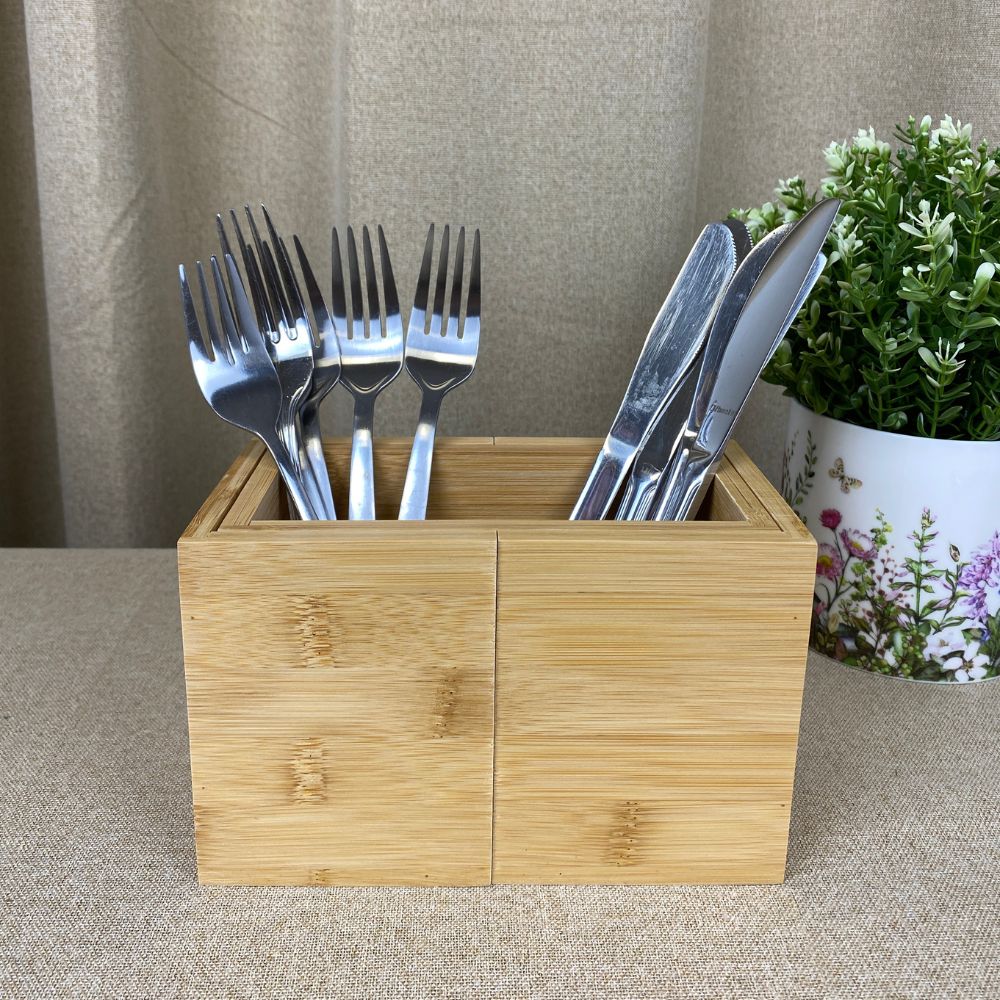 Justerbar besticklåda - i bambu - 18/27x10x12 cm