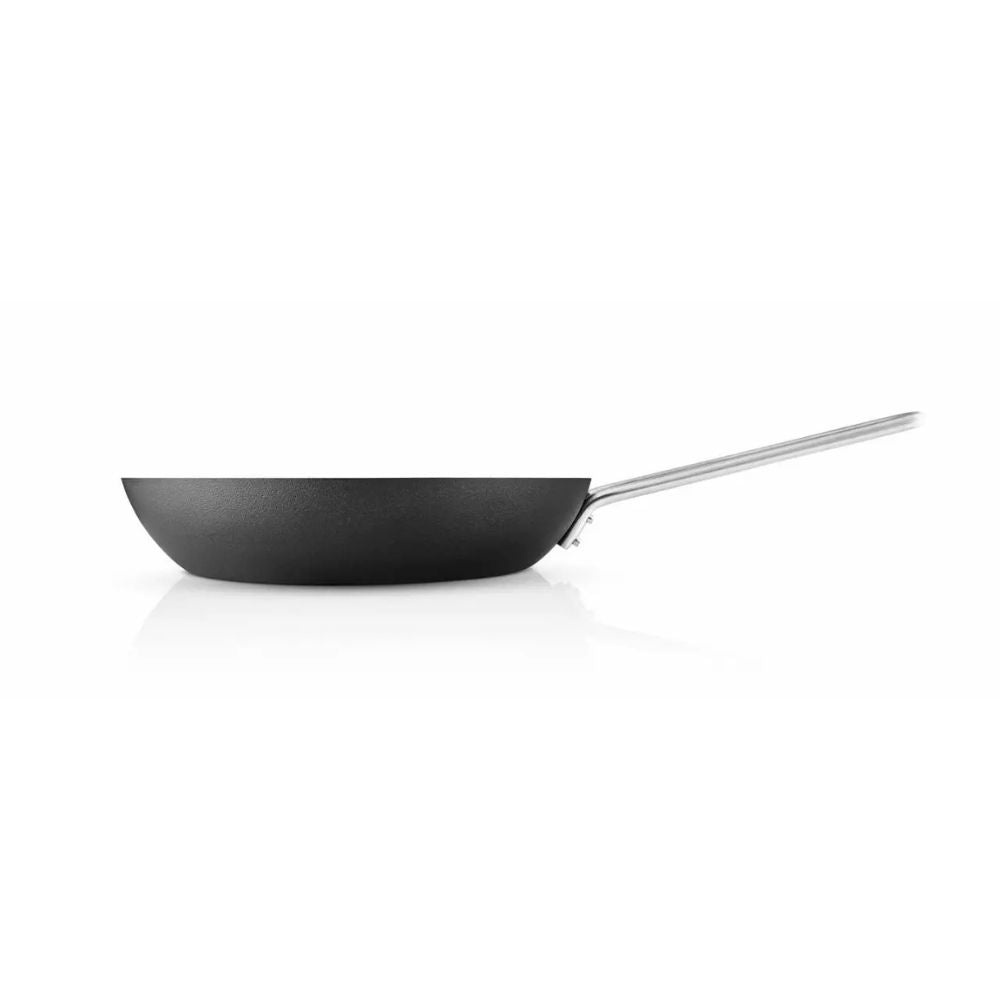 Eva Trio - Professional Stekpanna 28 cm Titanium