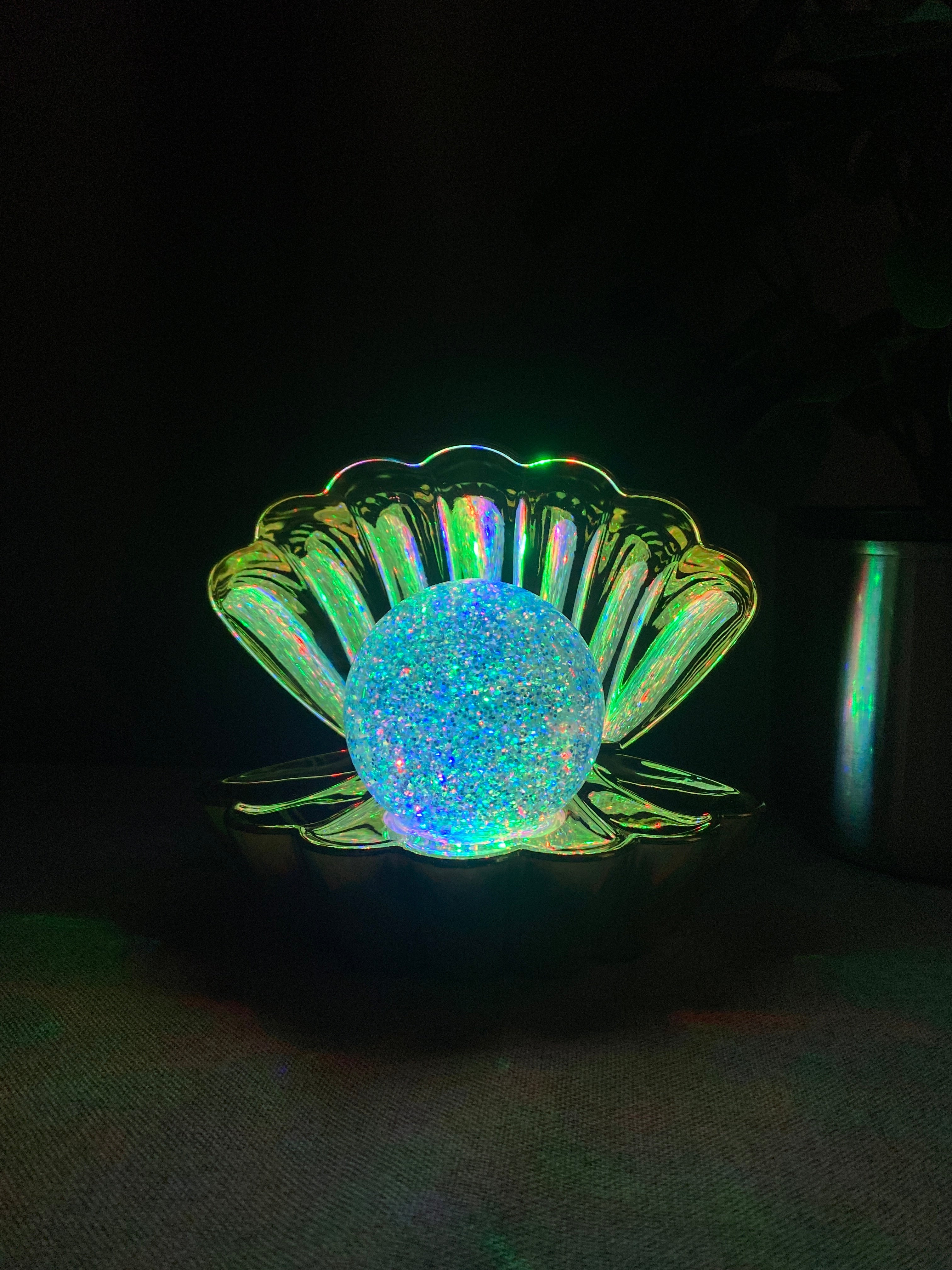 Clam glitter 17,6x12,6x14,8 cm guld/guld inkl. USB-kabel