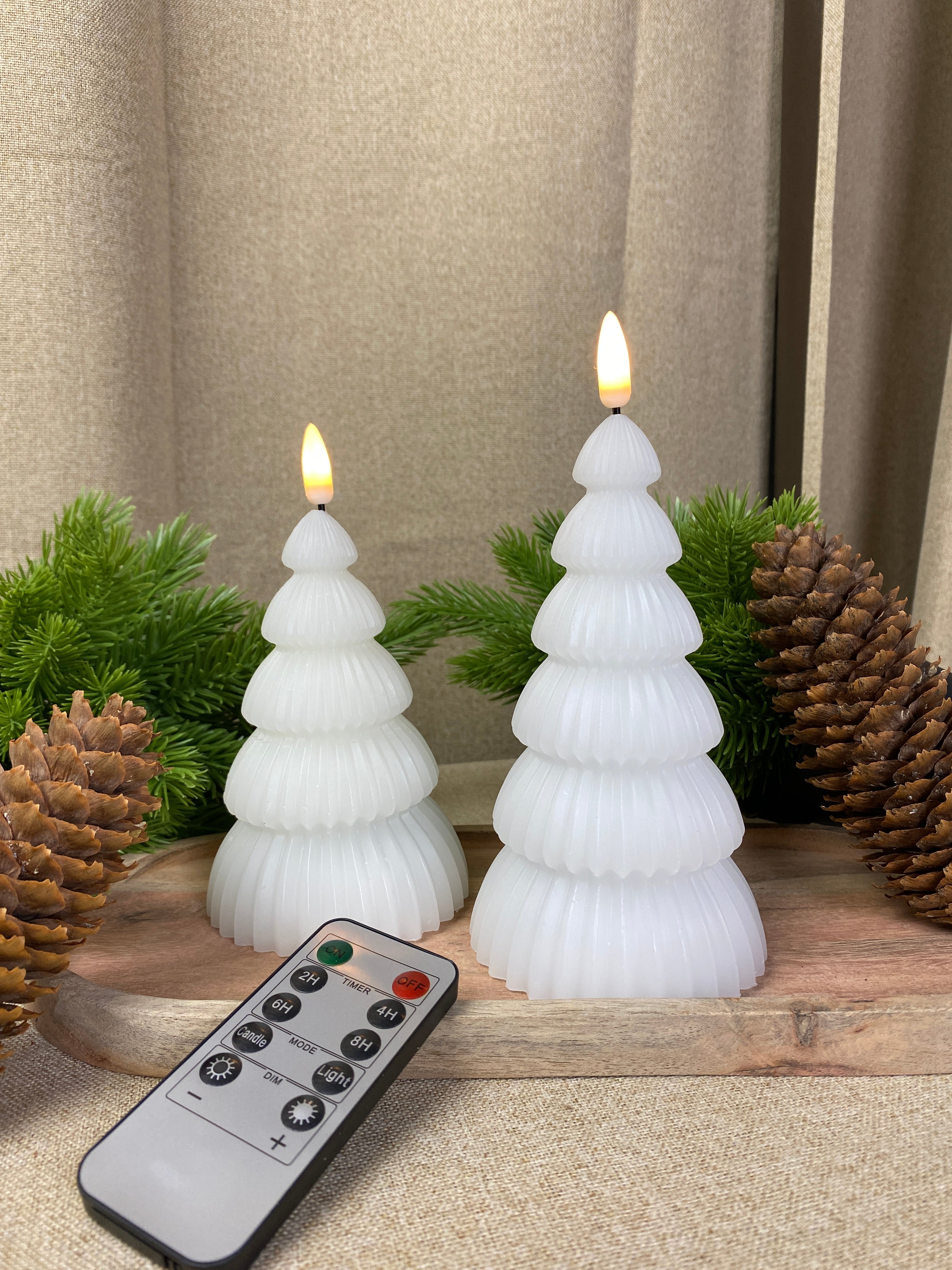LED-julgran 2 st. i vitt - med fjärrkontroll