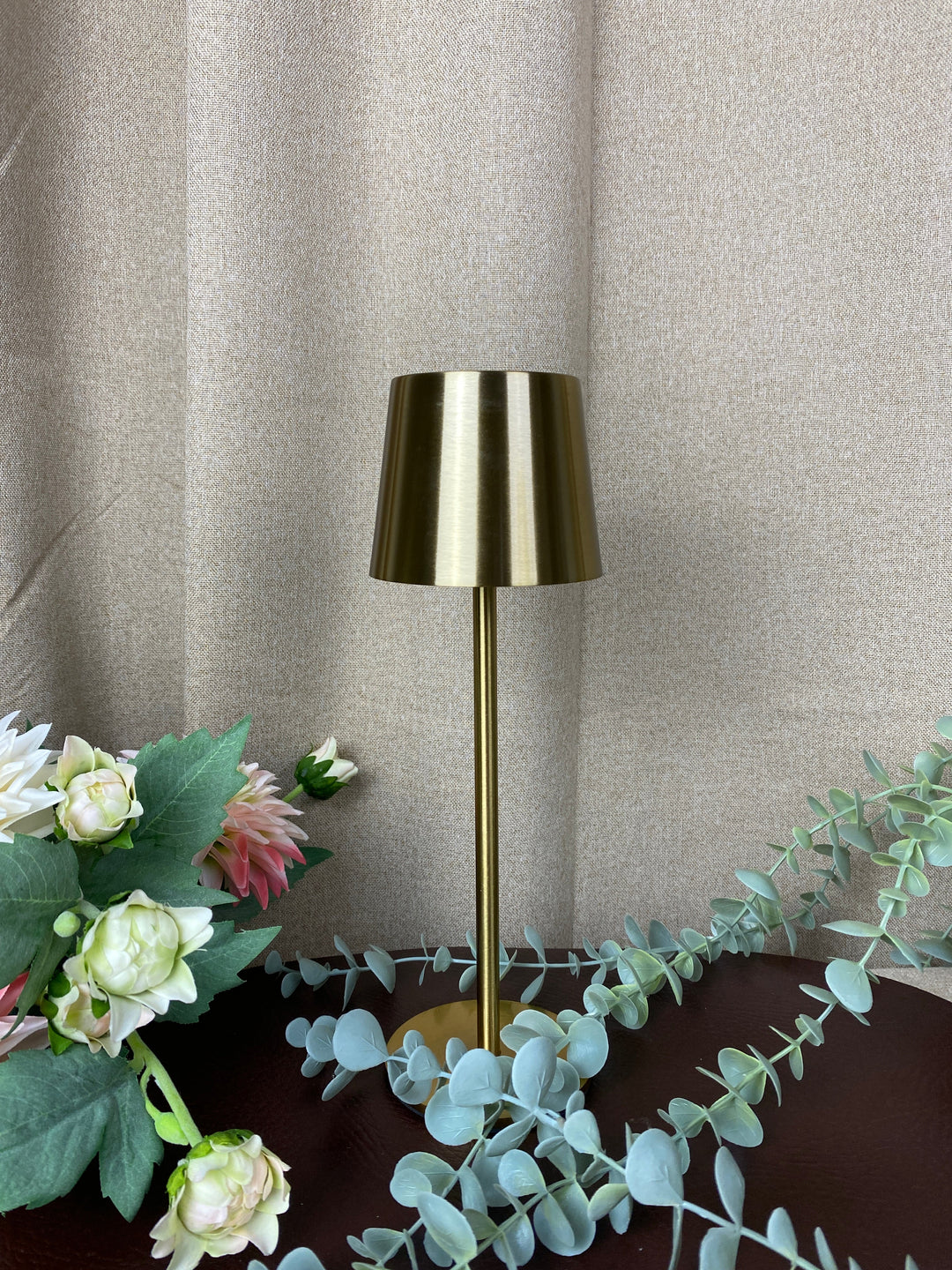 Bordlampa med touch i guld 27,5 cm