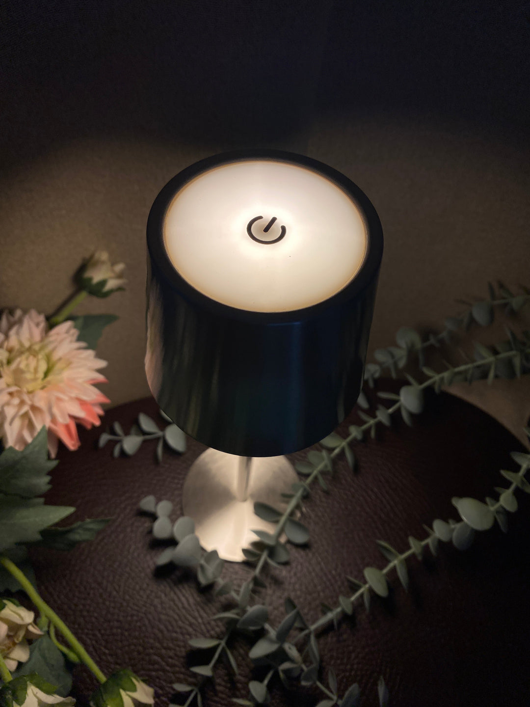 Bordslampa med touch i silver 27,5 cm