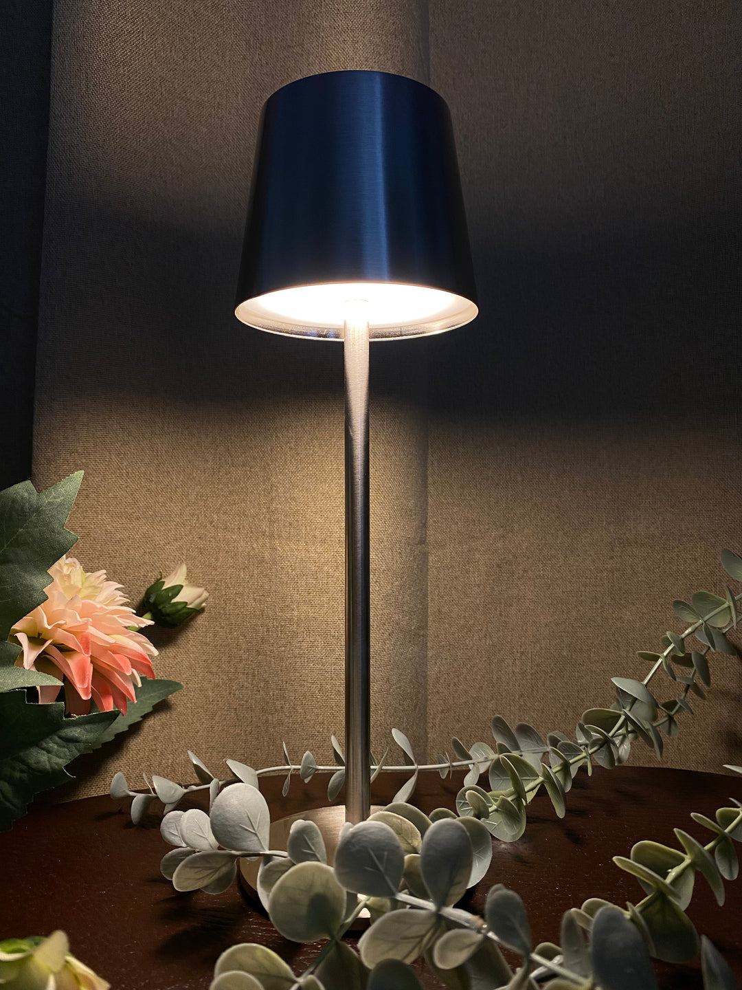 Bordslampa med touch i silver 27,5 cm