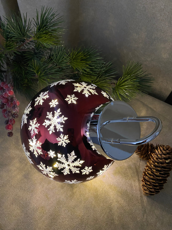 Julkula med LED och snöflingor Ø20 cm