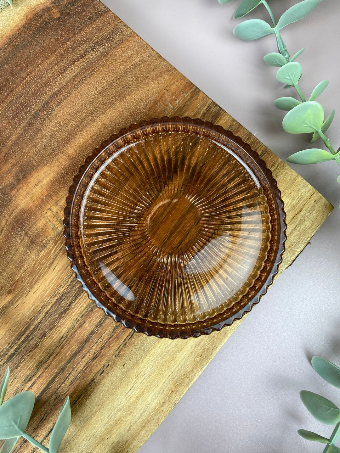 Glasfat för dekorationer Ø9,8 cm i färgat glas - blandat