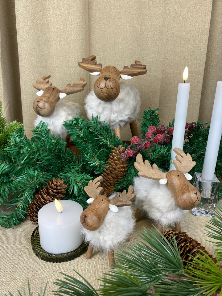 Älg med mjuk päls H11,3 cm - vit