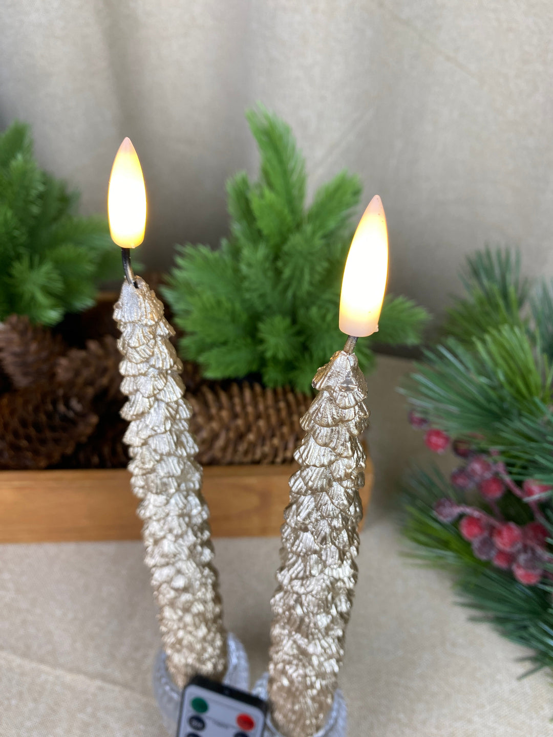 LED-ljusljus - julgran i guld 2 st. 25 cm med fjärrkontroll