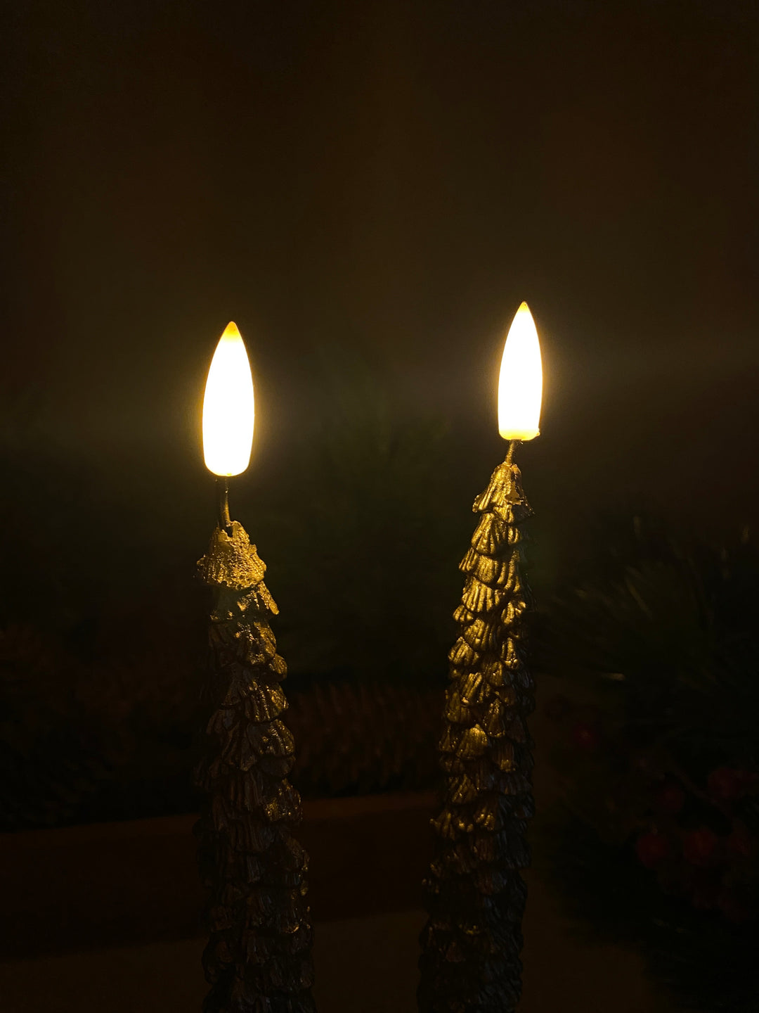 LED-ljusljus - julgran i guld 2 st. 25 cm med fjärrkontroll