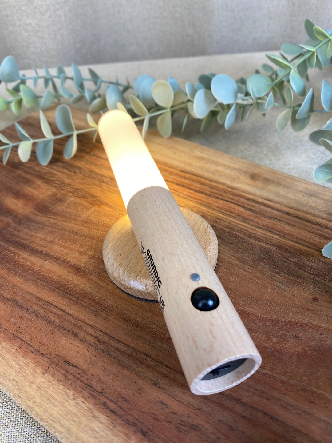 Grundig - Sensorlampa blandade färger