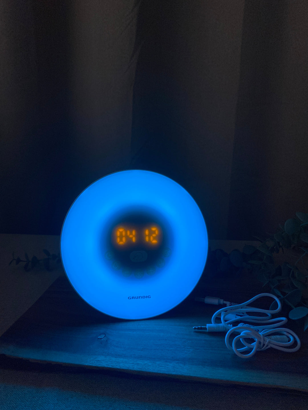 Grundig - Väckningslampa med FM-radio