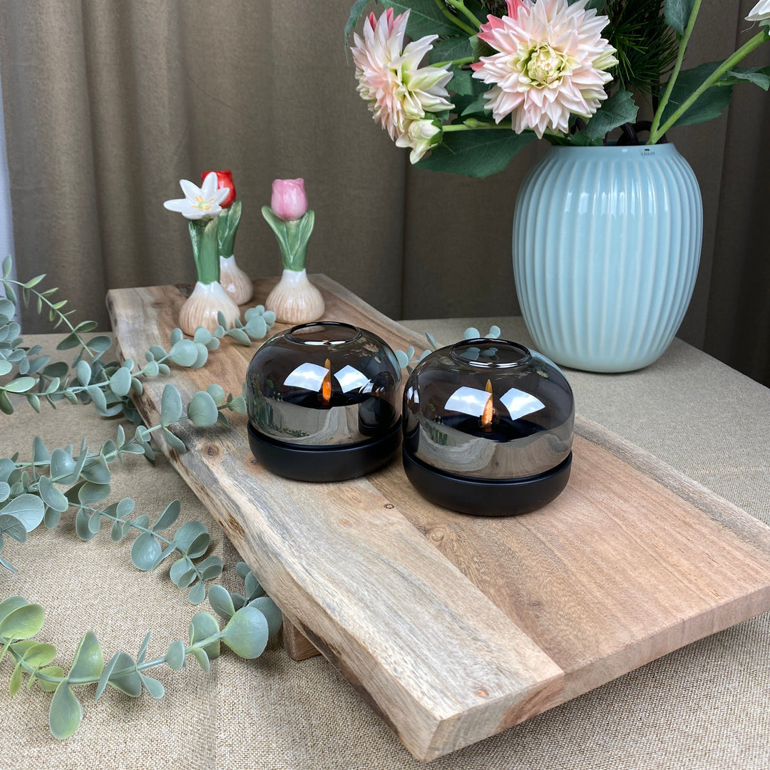 Serveringsbräda med ben 65x25x5 cm akaciaträ naturfärgad