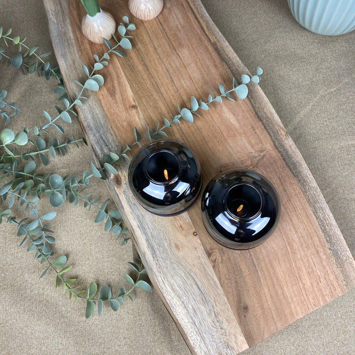 Serveringsbräda med ben 65x25x5 cm akaciaträ naturfärgad