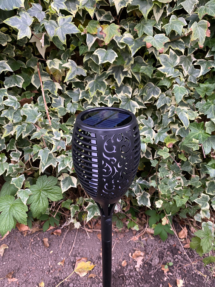 Conzept solcellsficklampa med mönster 58 cm - i svart