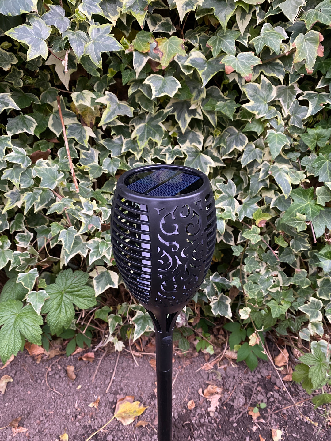 Conzept solcellsficklampa med mönster 58 cm - i svart