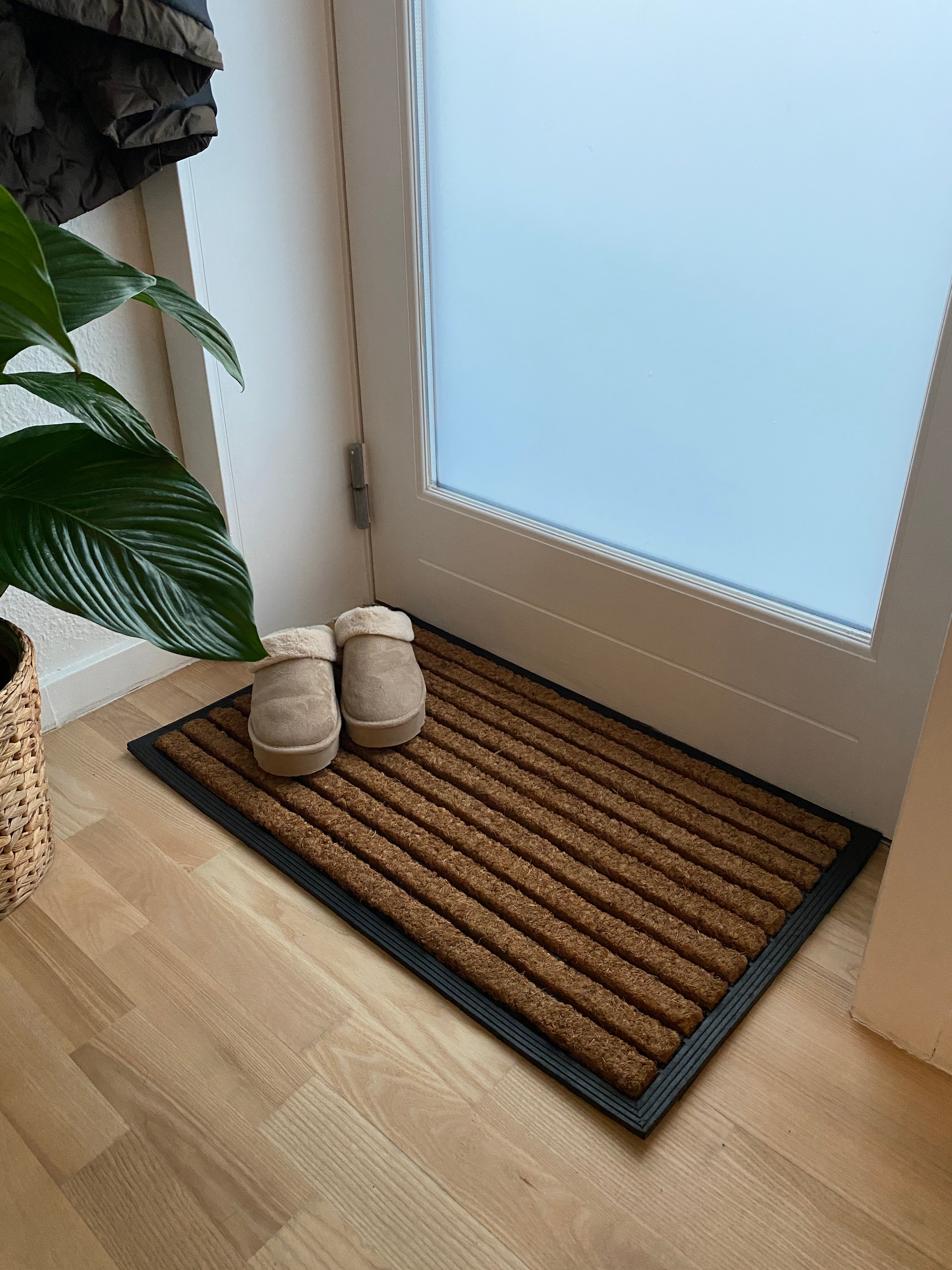 Dörrmatta - med ränder i kokos och gummi 45x75 cm