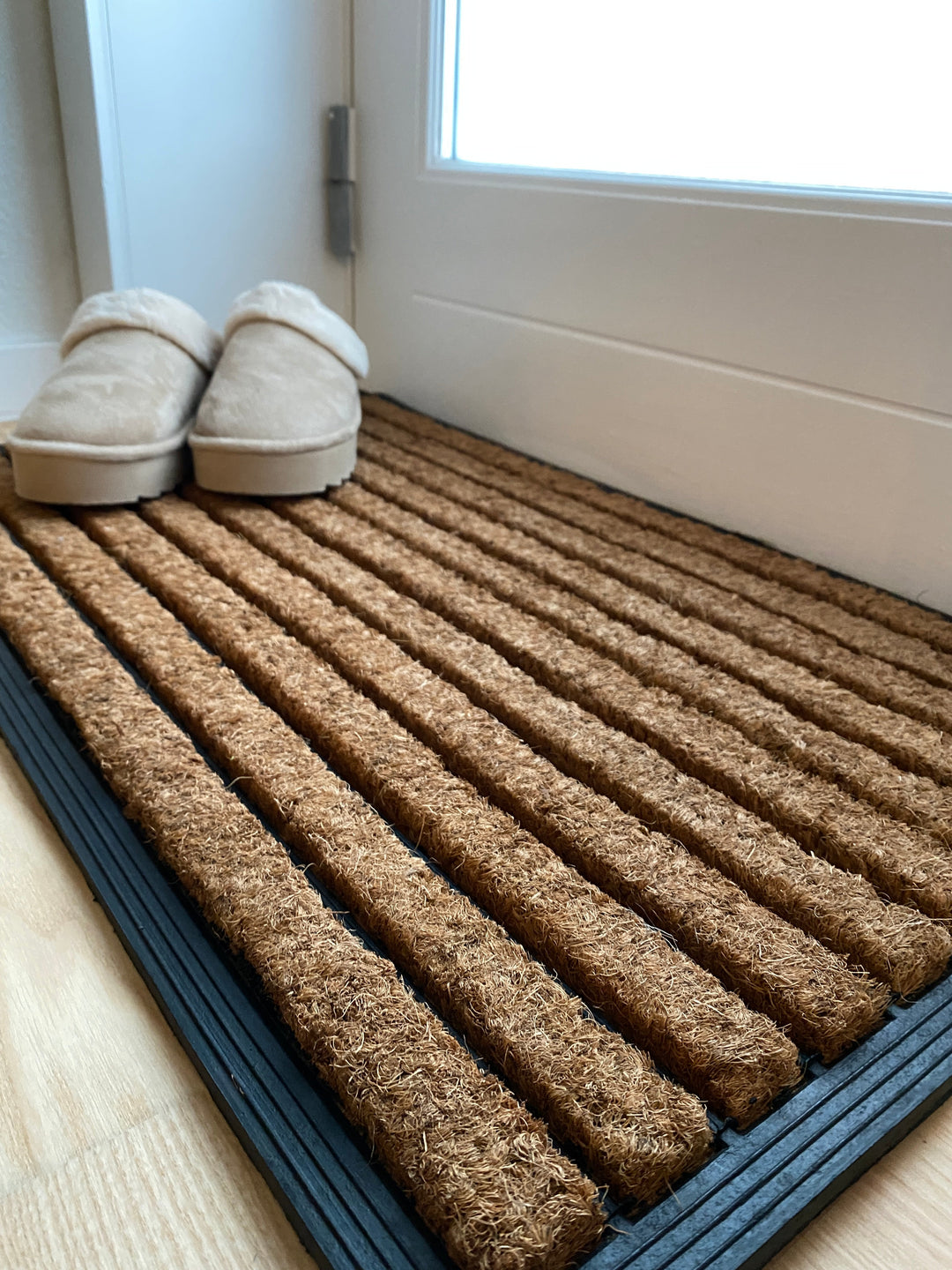 Dörrmatta - med ränder i kokos och gummi 45x75 cm