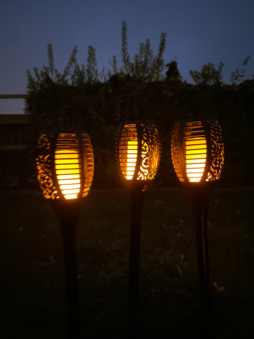 Conzept solcellsficklampa med mönster 58 cm - i svart