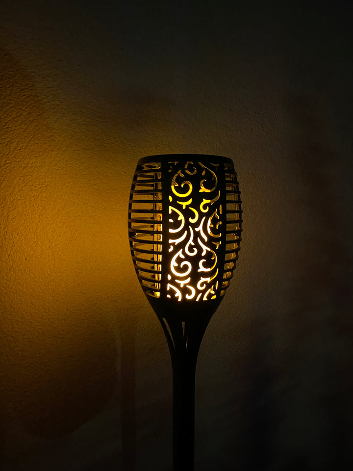 Conzept - solcellsficklampa med mönster 78 cm i svart